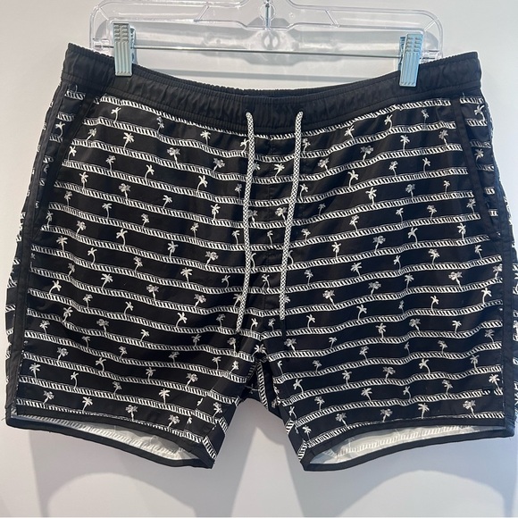 Scotch and Soda Men’s Swimtrunks. Medium. Black/White Palm Trees - Picture 1 of 5